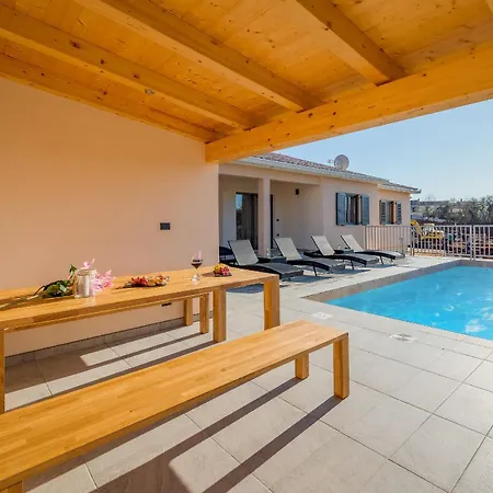 Paradise * Labin (Istria)