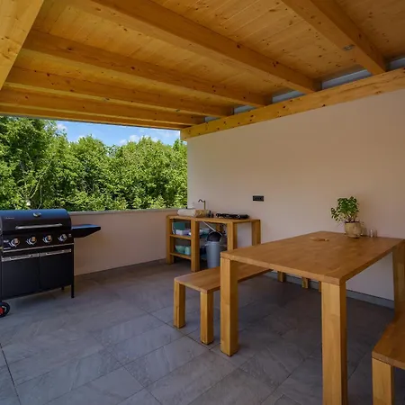 Paradise Villa *