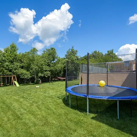 Villa Paradise *