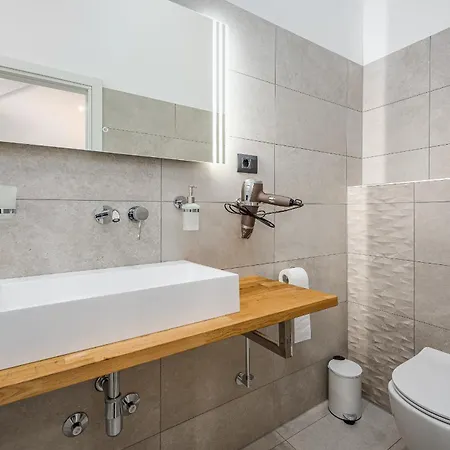 Paradise * Labin (Istria)